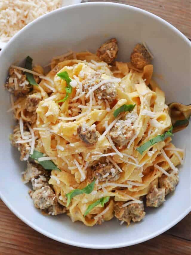Vegan Sausage Carbonara 