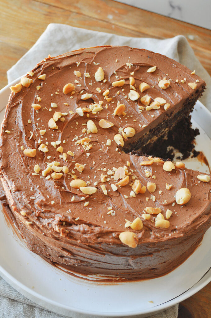 Easy One Bowl Vegan Chocolate Cake - Rabbit and Wolves
